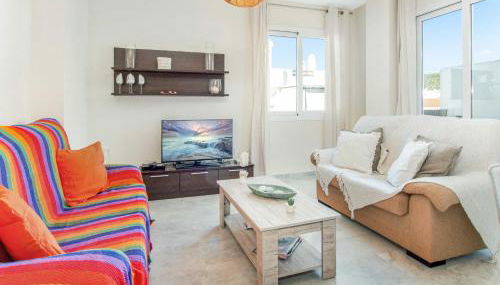 2060-Newly furnished 2 bedrooms apt with golf - Photo 2