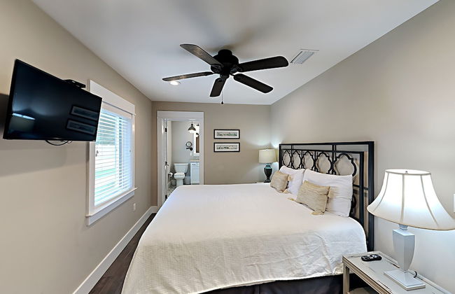 Cottages by the Bay - Something Blue - Photo 6