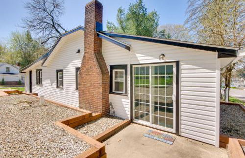 Walk to Lake Nautical Akron Cottage with Deck! - Foto 4