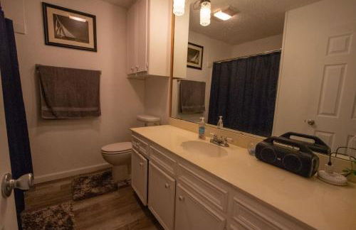 Spacious Stay for 12 - Central Fort Worth - Photo 14