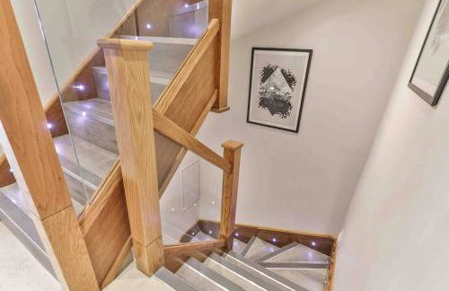 Spacious, High Spec & Modern - Foto 26