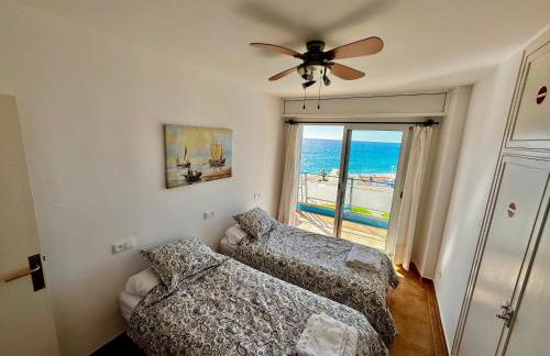 Apartamento Canet de Mar - Primera linea de Playa - Increibles vistas al Mar - Foto 17