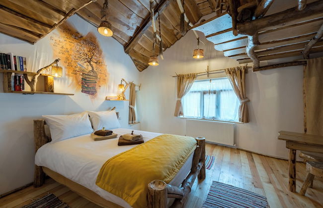 Viewtopia - The Secret Land - Photo 18