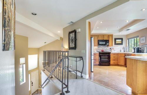 Lake, Mountain and Golf Views Palm Valley Retreat - Foto 15