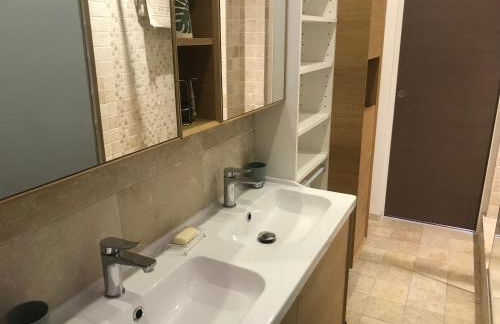 Très bel appartement T3 proche place Castellane avec vue et 2 chambres - Photo 17