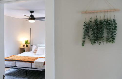 Walk to Highland Square, Sleeps 8 - Foto 35