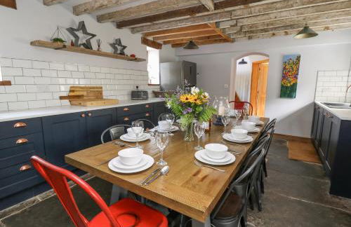 Nanthir House - Photo 11