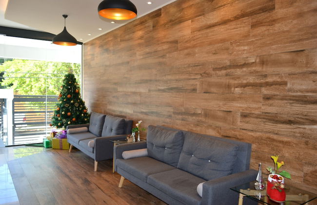 Premium Suites Deluxe Aparthotel Equipetrol - Photo 3