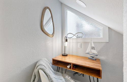 Endless Sunset- Near Beach Surf and Pet Friendly - Photo 30