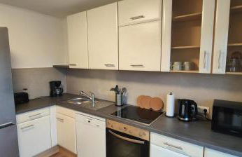 Voll-Ausgestatte Wohnung mit Balkon - Foto 11