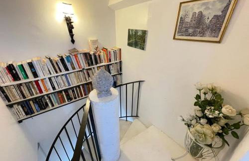 Small Provencal Castle with Swimming Pool, Tennis, Gym & Calm - Foto 6