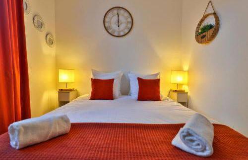 LE LUCIEN Eco-Appart'Hôtel - Angouleme - Centre - Wifi - Parking privé - Classé 4 étoiles - Foto 3