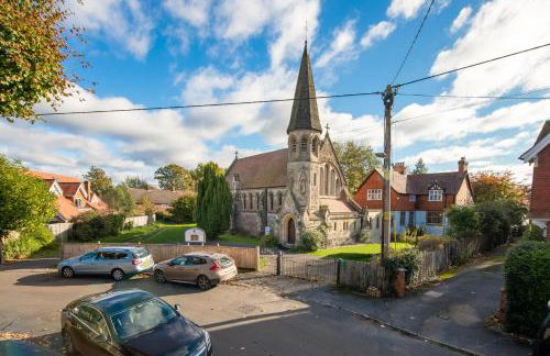 Spire View - New Forest Holiday Home - Photo 27