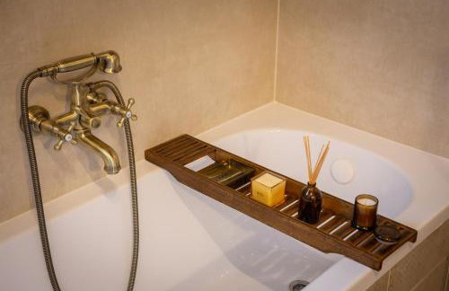 Villa Cavalleria Rusticana with heated pool and vineyard - Photo 51