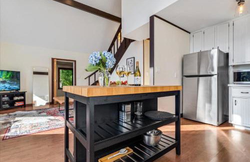 Magic Mountain Manor - Spacious Mountain Retreat - Foto 21