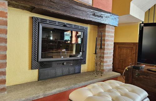 La casa rossa nel Monferrato a Moncucco Torinese - Foto 26