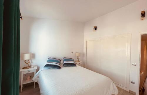 VIVIENDA ÚNICA EN PRIMERA LÍNEA DE PLAYA - Foto 8