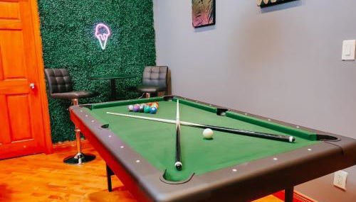 IceCream - Pool Table - 120 Projector - King Bed - Foto 2