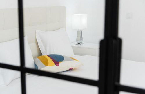 Cozy Studio-Fast Wi-Fi-Near Campanhã Station & River - Foto 7