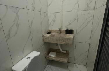 Apartamento centralizado com fácil acesso a BR153 - Foto 17