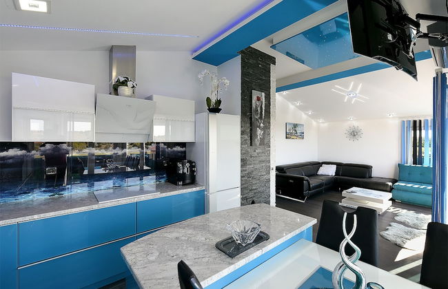 House 1971 - Photo 20