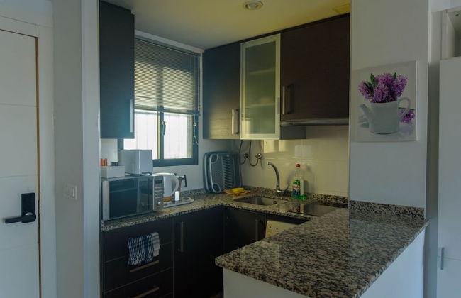 Sun & Beach View Apartments - Foto 9