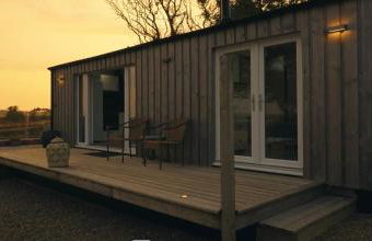 Plumstone view hot tub lodge in Pembrokeshire - Photo 2
