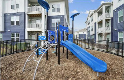 Landing Beautiful 1BD Pool Clubhouse - Foto 27