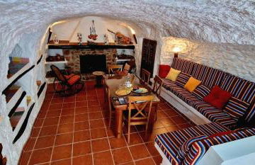 Casa CUEVA CASCAMORRAS "Capricho Andaluz" - Photo 15