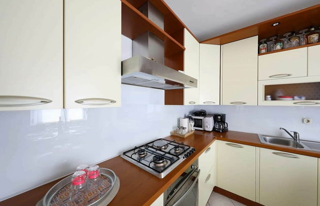 Charming Villa in Poličnik with Swimming Pool - Photo 6