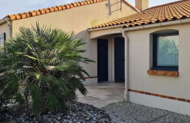 Le Donjon charmant gîte avec jardin et terrasse proche du Puy duFou - Photo 43