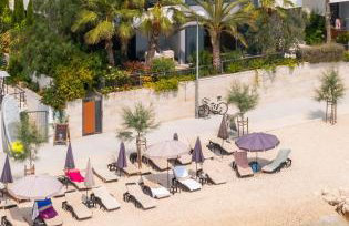 Paoma Lux Beach Suites - Photo 23