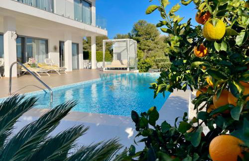 VALENTINA villa de lujo con piscina - Foto 52