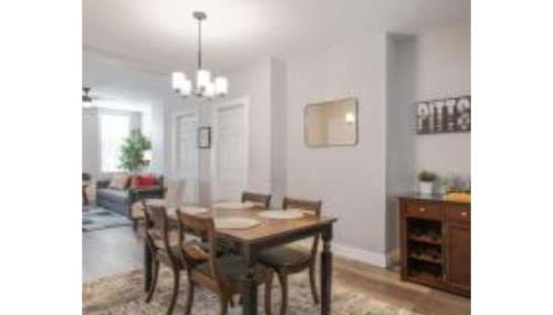 NFL Draft Stay South Side Home Sleeps 6 - Foto 4