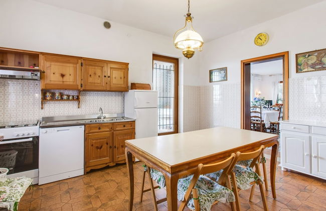 Villa Near Lake Garda With Private Pool - Foto 29