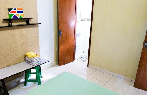 Casa com Churrasqueira e Piscina em Camacari BA - Foto 7