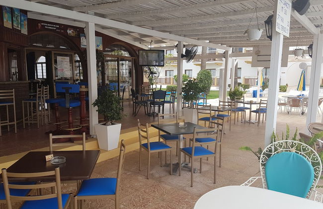 Cosmelenia Hotel Apartments - Foto 44