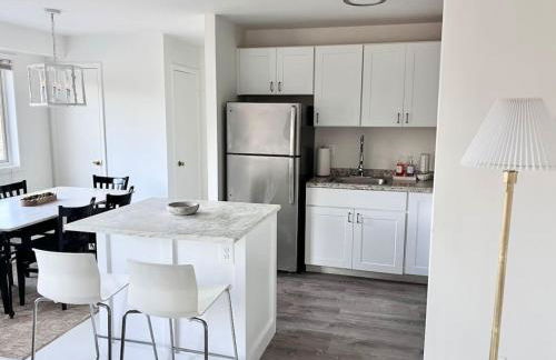 Crystal City Boutique Flats 2BR - Free Parking 2878 - Foto 16