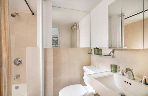 Mott-9 Prime Soho Cozy New Studio WD in the unit - Foto 19