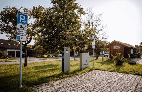 Ferienwohnung König Ludwig - Modernes Design-Apartment für Paare und Genießer am Starnberger See by LIVARIA - Foto 52