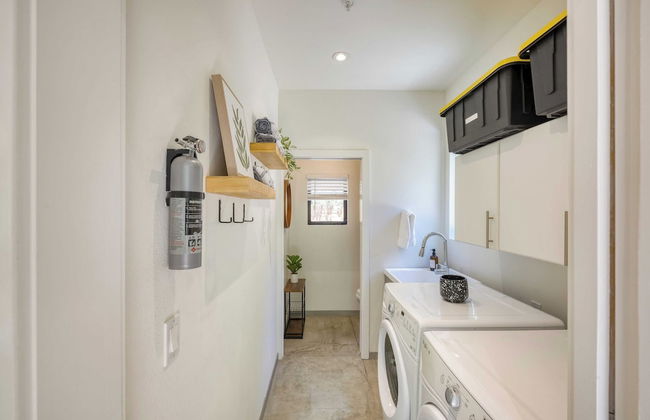 Mill Creek by Avantstay Modern Design, Patio, Hot Tub - Foto 24