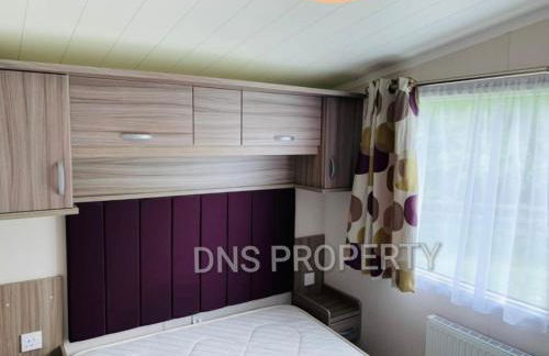 Caravan - Sleeps 6 - Near The Deep & Old Town - Foto 12