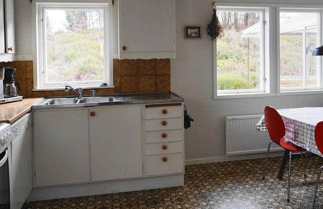 6 Person Holiday Home in Askeron - Photo 6