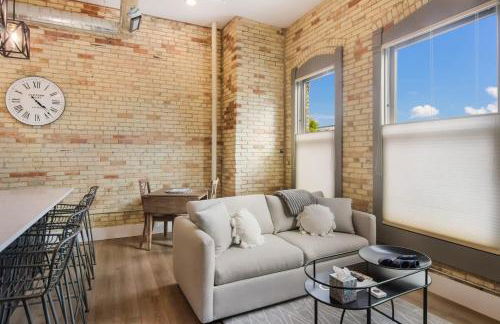 Golden Lofts Unit 2 Downtown Traverse City 1bd 1ba - Foto 4