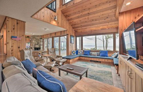 Unwind Fireside, Walk to Water! Lake Michigan Home - Foto 6