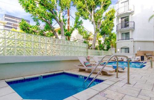 Designer Penthouse 2 Bedroom with Balcony Beverly Hills Adjacent - Foto 100