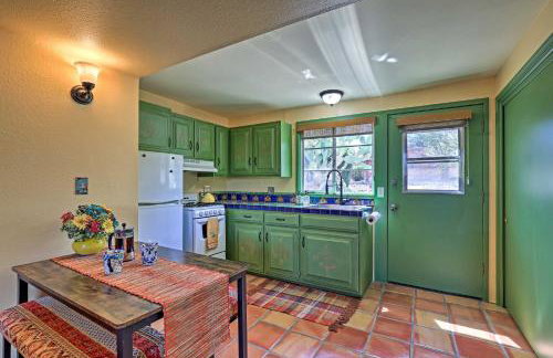 Modern Green Valley Condo - Near National Park! - Foto 2