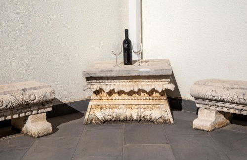 55 & 54 Stairs Apartments - Photo 50