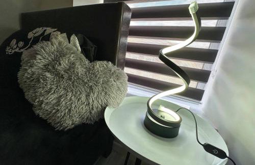 On Trend 3 Bedroom Home In Maerdy near Attractions - Foto 33