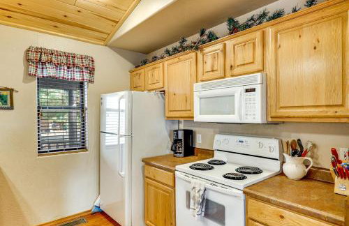 Hike, Fish and Enjoy Pond On-Site Bison Ranch Cabin - Foto 7